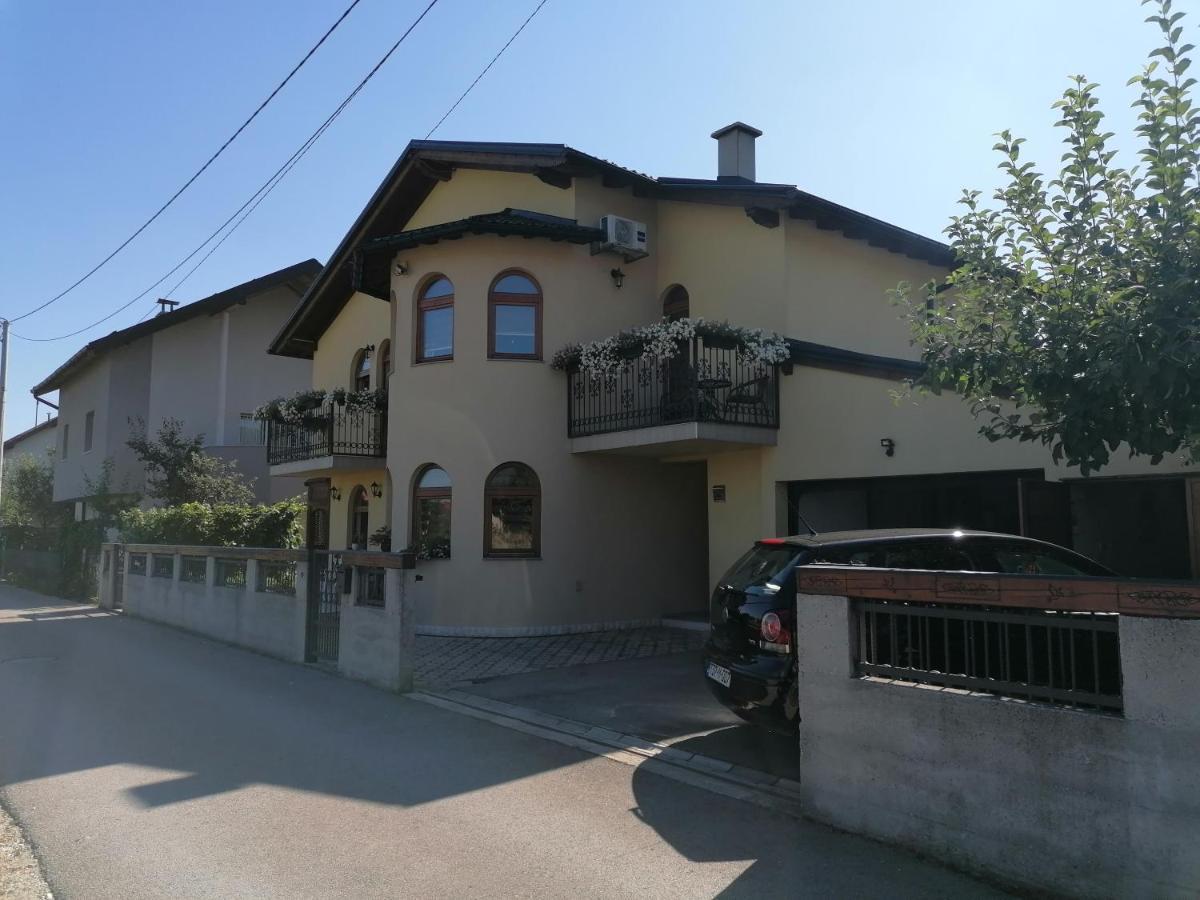 Rooms Delux Sarajewo Zewnętrze zdjęcie